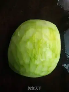 Make Soybeans with watermelon peels step 1