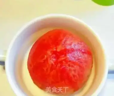 Make Tomato eggs fried conch noodles step 2