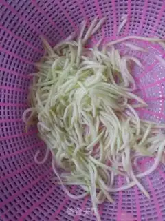 Make Soybeans with watermelon peels step 7