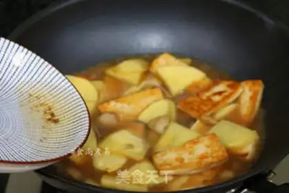 Make Soybeans, tofu potatoes step 5