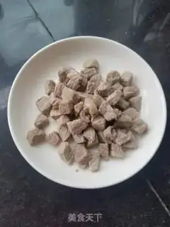 Make Cheese and potatoes and beef step 1