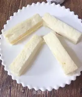Make Double-story heartbrush toast step 5
