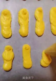 Make Baby finger crackers step 5