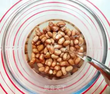 Make Spicy-drink peanuts step 0