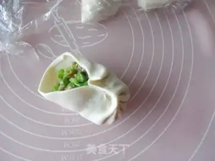Make Meat-cracker bun step 7