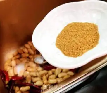 Make Spicy-drink peanuts step 10