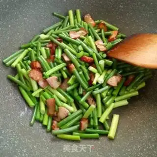 Make Garlic pork step 4