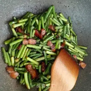 Make Garlic pork step 5