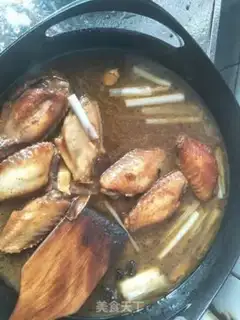 Make The fragrance wings step 5