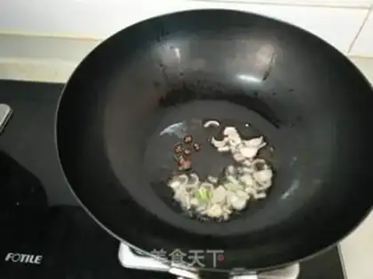 Make Spaghetti sauce step 1