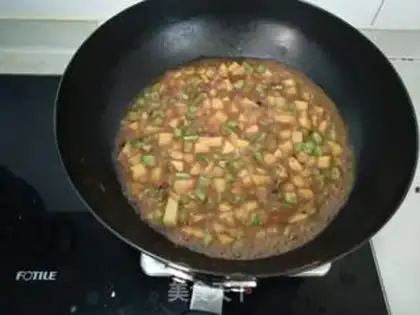 Make Spaghetti sauce step 5