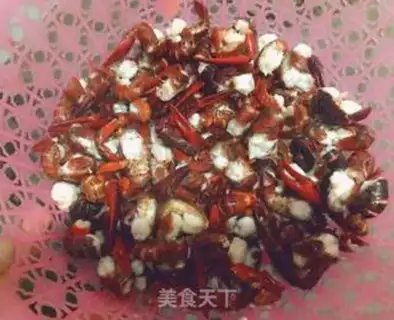 Make Spicy dry pot lobster step 4