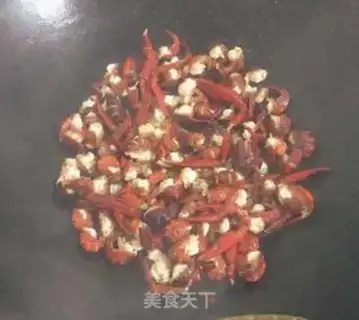 Make Spicy dry pot lobster step 5