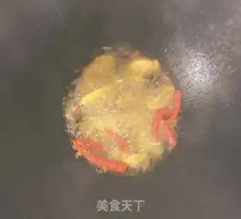 Make Spicy dry pot lobster step 7