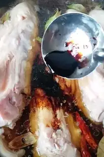 Make Red burning pig hoof step 6