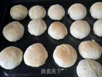 Make Fresh meat mooncake step 13