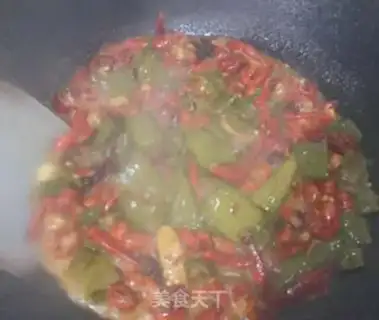 Make Spicy dry pot lobster step 16