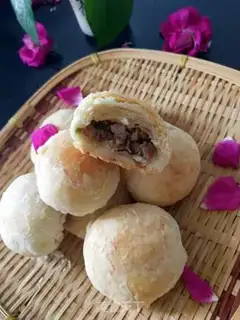 Make Fresh meat mooncake step 16