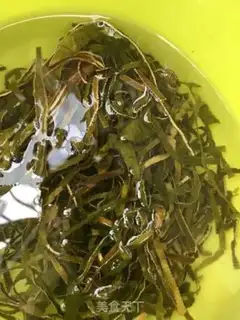 Make Garlic seaweed step 0