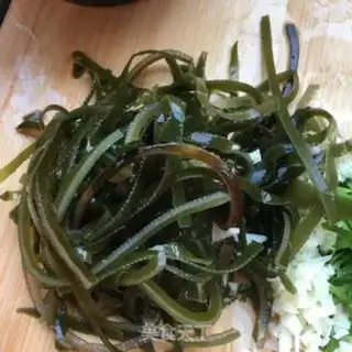 Make Garlic seaweed step 5