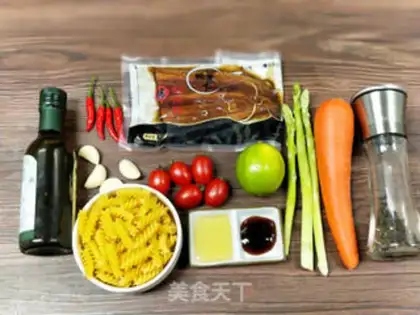 Make Thai eel pasta step 0