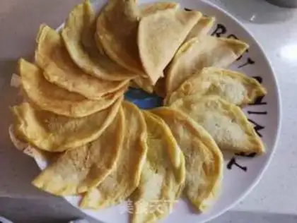 Make Chicken vegetable and egg dumplings step 10