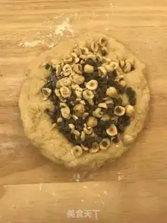 Make A chocolate pack with a tarts step 6