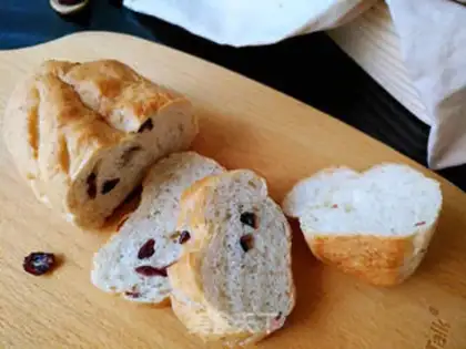 Make The cranberry cranberry all-glut bread step 13