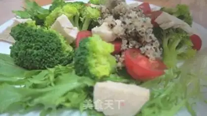 Make Quinoa chicken breast salad step 1