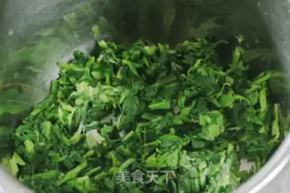 Make Spicy spinach step 5