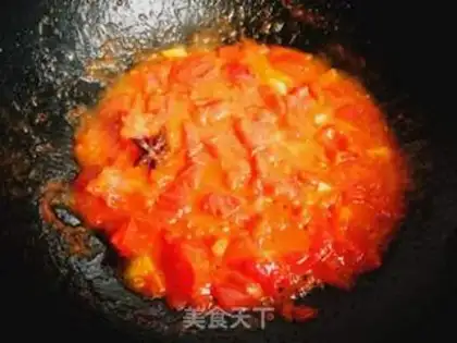 Make Tomato horn noodles step 4
