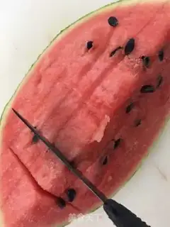 Make Get the watermelon step 3
