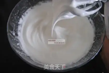 Make Lemon strawberry roll step 6