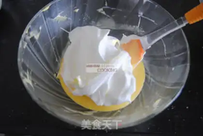 Make Lemon strawberry roll step 7
