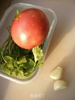 Make Western red soup step 0