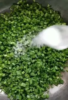 Make Spicy pasta step 1