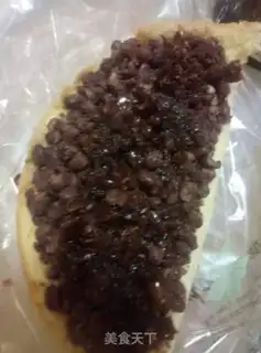 Make Red bean rose cake step 4