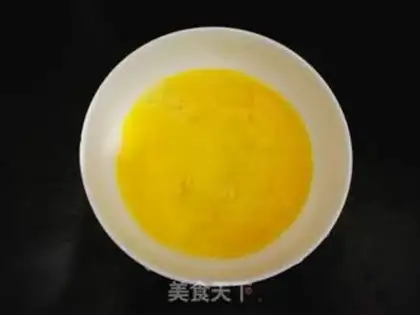 Make Spicy egg fried rice step 2