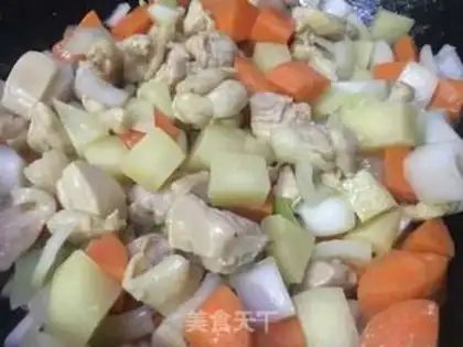 Make Spicy milk stew step 3