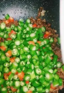 Make Chili fried meat step 6