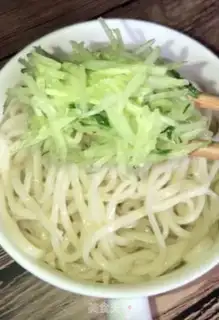 Make Fresh and refreshing summer noodles step 2
