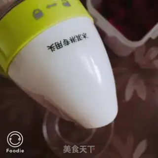 Make Flamingo ice cream step 3