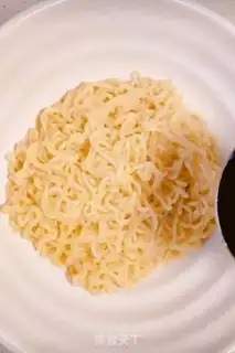 Make Spill noodles step 1