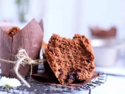 Make No oil-free chocolate steam cake step 11