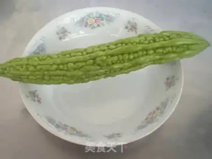 Make Sesame sauce with bitter melons step 0
