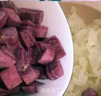 Make Purple potato silver congee step 1
