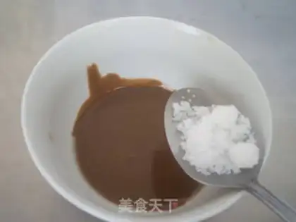 Make Sesame sauce with bitter melons step 4