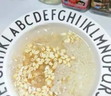 Make Rice oatmeal step 1