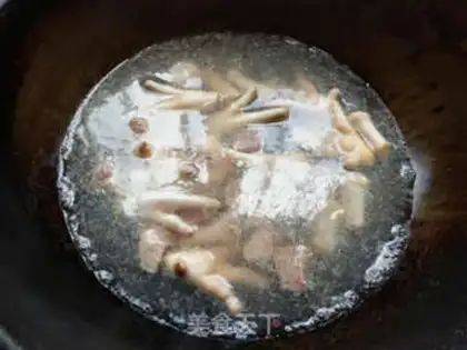 Make Skinny chicken toad soup step 1