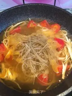 Make Tomato egg stew step 5